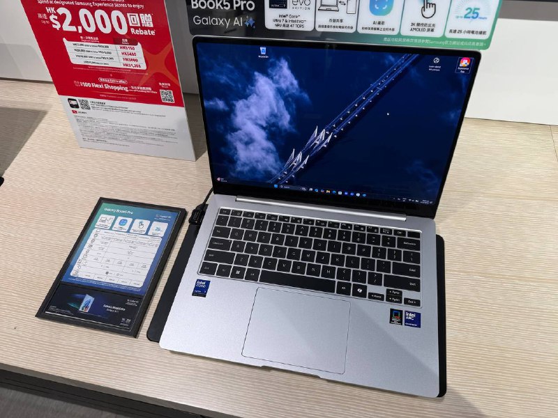 #羊XO Galaxy Book 5 Pro 的键盘和触摸板真的是一坨屎