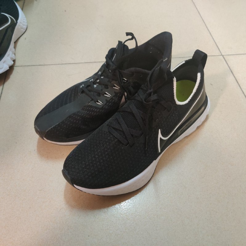 把 Infinity React 和 Pegasus Turbo 的原配鞋垫调换以后，似乎都更符合原鞋的性格了……