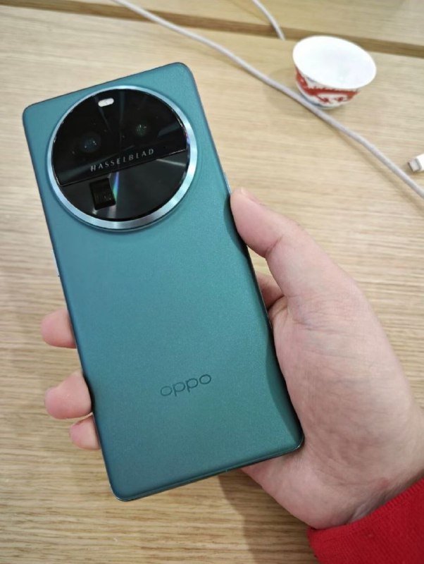 进行一个对 Find X6 Pro 的缺德