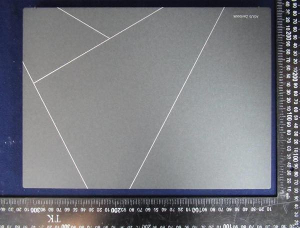 华硕 UX5304M 通过韩国 KC 认证，现款 Intel 版本 Zenbook S 13 OLED 的型号是 UX5304V，应该只是更新平台而模具不变
