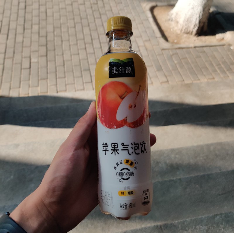 这是什么时候更新的，我怎么记得之前的苹果味不是 0 糖的